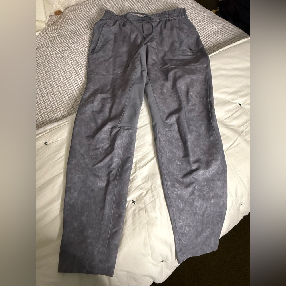 Lululemon License To Train Jogger men’s size medium Euc